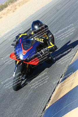 media/Jan-08-2022-SoCal Trackdays (Sat) [[1ec2777125]]/Turn 6 Inside (1pm)/